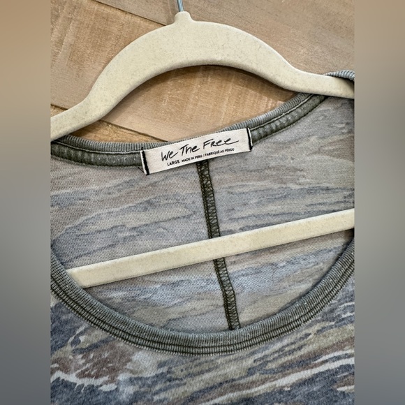 We the Free people distressed army print think king sleeve shirt top - Picture 7 of 11